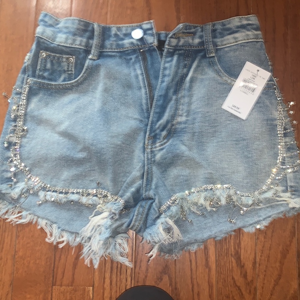 Brand new xs bling shorts from the buckle